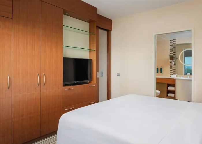 Hilton Garden Frankfurt Airport