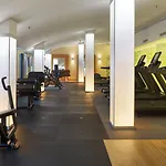 Hilton Garden Frankfurt Airport פרנקפורט