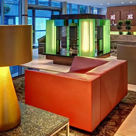 Hilton Garden Frankfurt Airport Hotel 4*