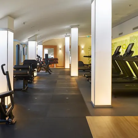 Hilton Garden Frankfurt Airport 4* Frankfurt am Main