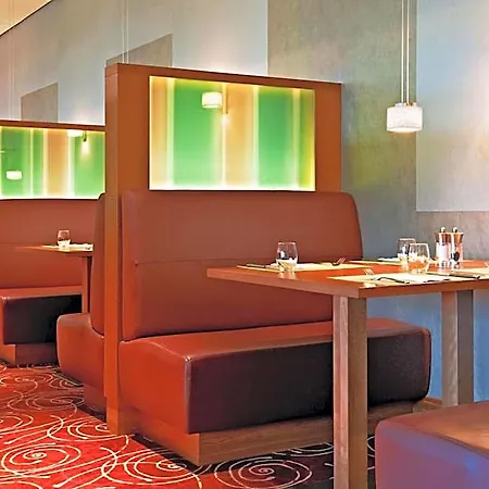 Hilton Garden Frankfurt Airport Hotel 4*