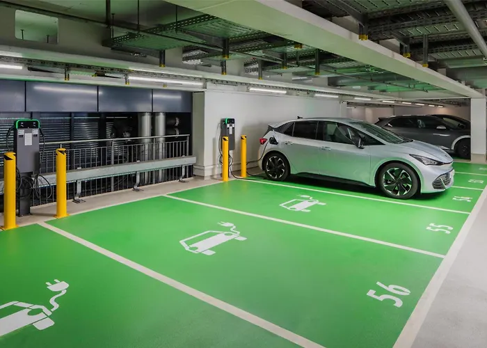 ヒルトン ガーデン エアポート 4*