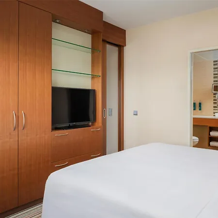 Hilton Garden Frankfurt Airport