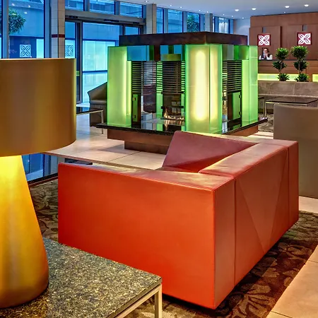 Hotel Hilton Garden Frankfurt Airport 4*