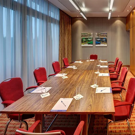 Hilton Garden Frankfurt Airport