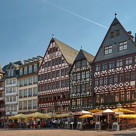 Hilton Garden Frankfurt Airport