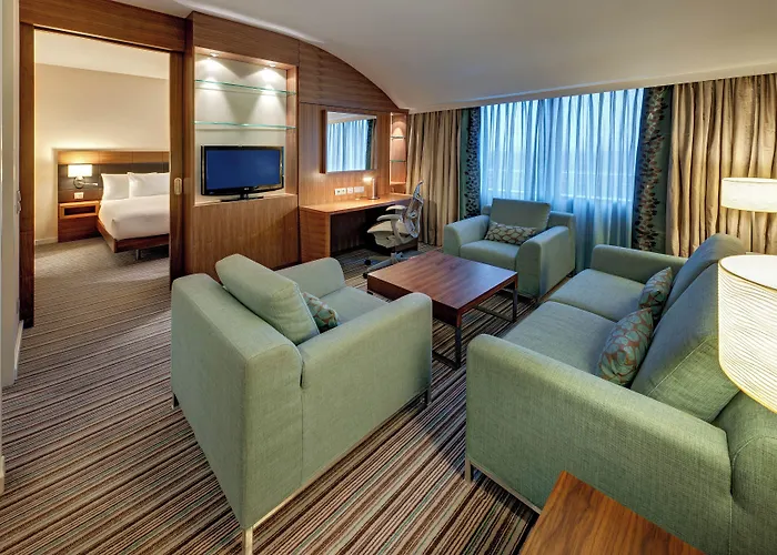 Hilton Garden Frankfurt Airport Hotel 4*